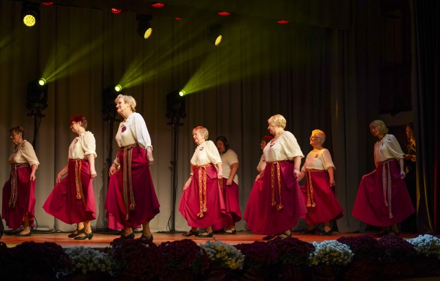 Līnijdeju kolektīvs "Dzintarkrasts"